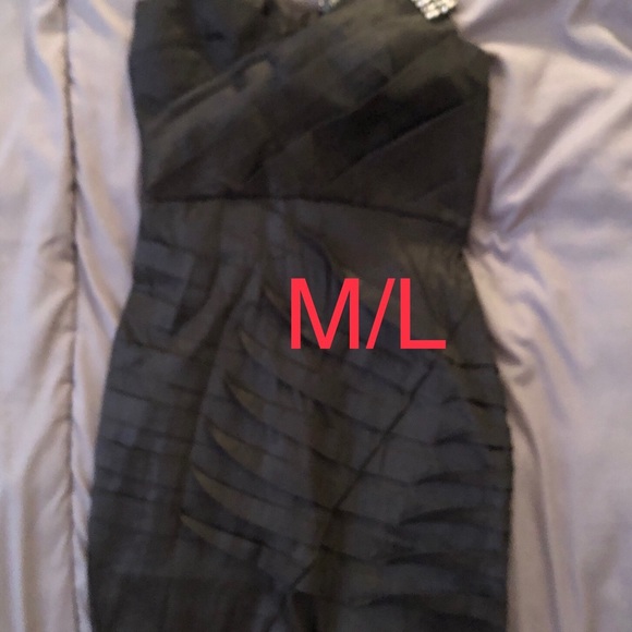 M/L Womens Dresses - Picture 3 of 8